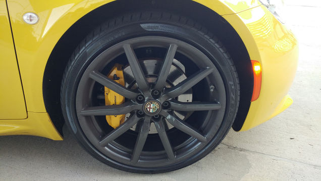 Ceramic brakes? Nope, this is Alfa not Porsche.